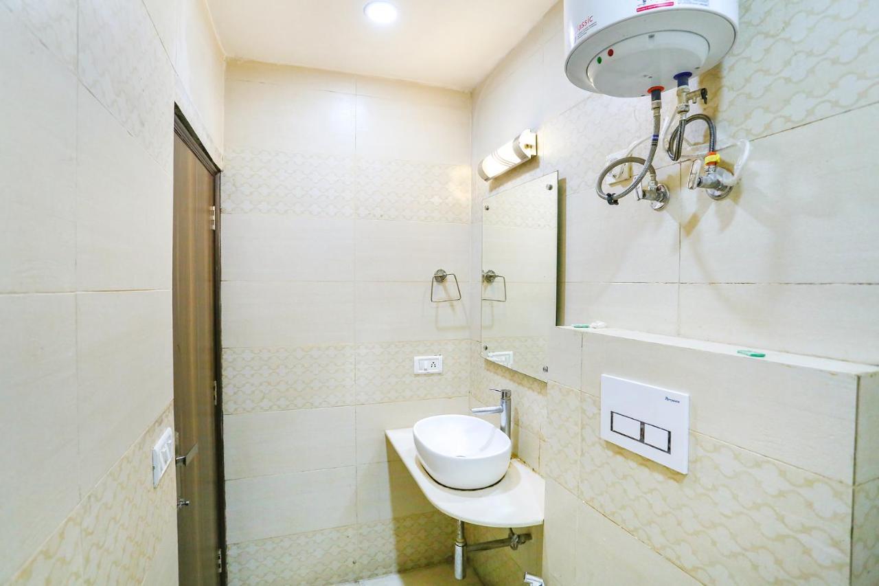 Fabhotel Jpm The Grand Bella - Nr Nehru Place Market New Delhi Buitenkant foto