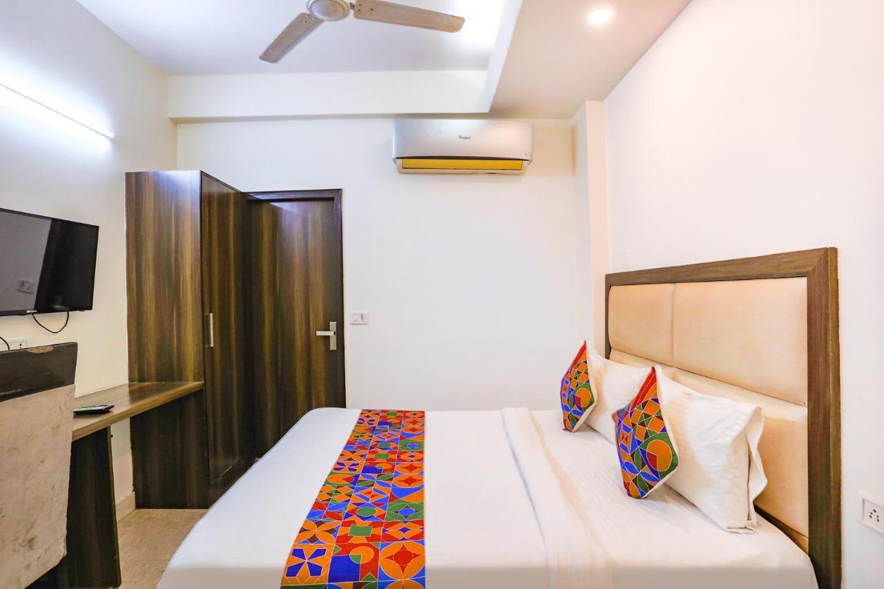 Fabhotel Jpm The Grand Bella - Nr Nehru Place Market New Delhi Buitenkant foto