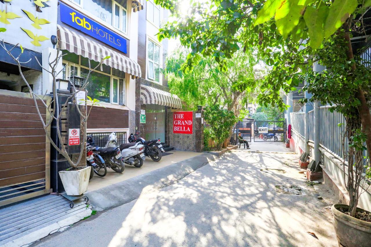 Fabhotel Jpm The Grand Bella - Nr Nehru Place Market New Delhi Buitenkant foto