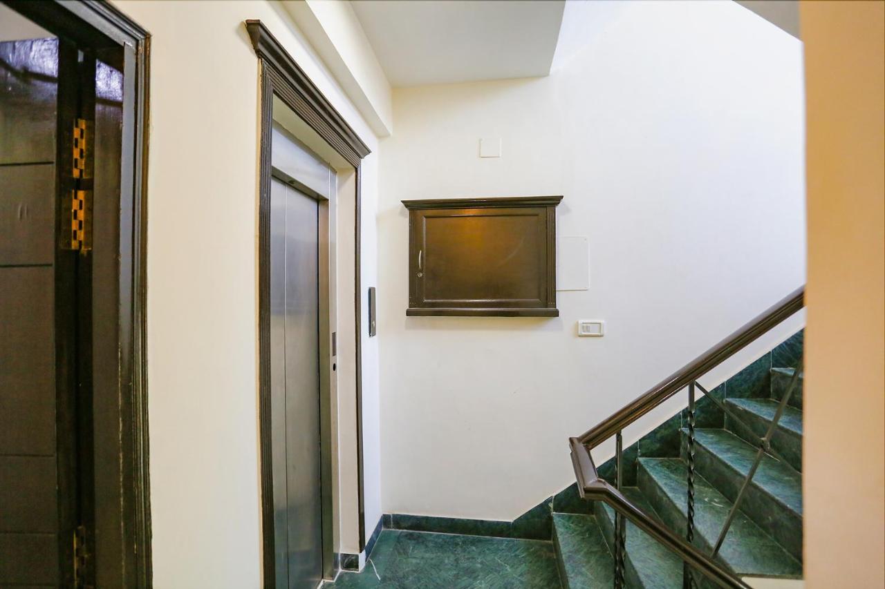 Fabhotel Jpm The Grand Bella - Nr Nehru Place Market New Delhi Buitenkant foto