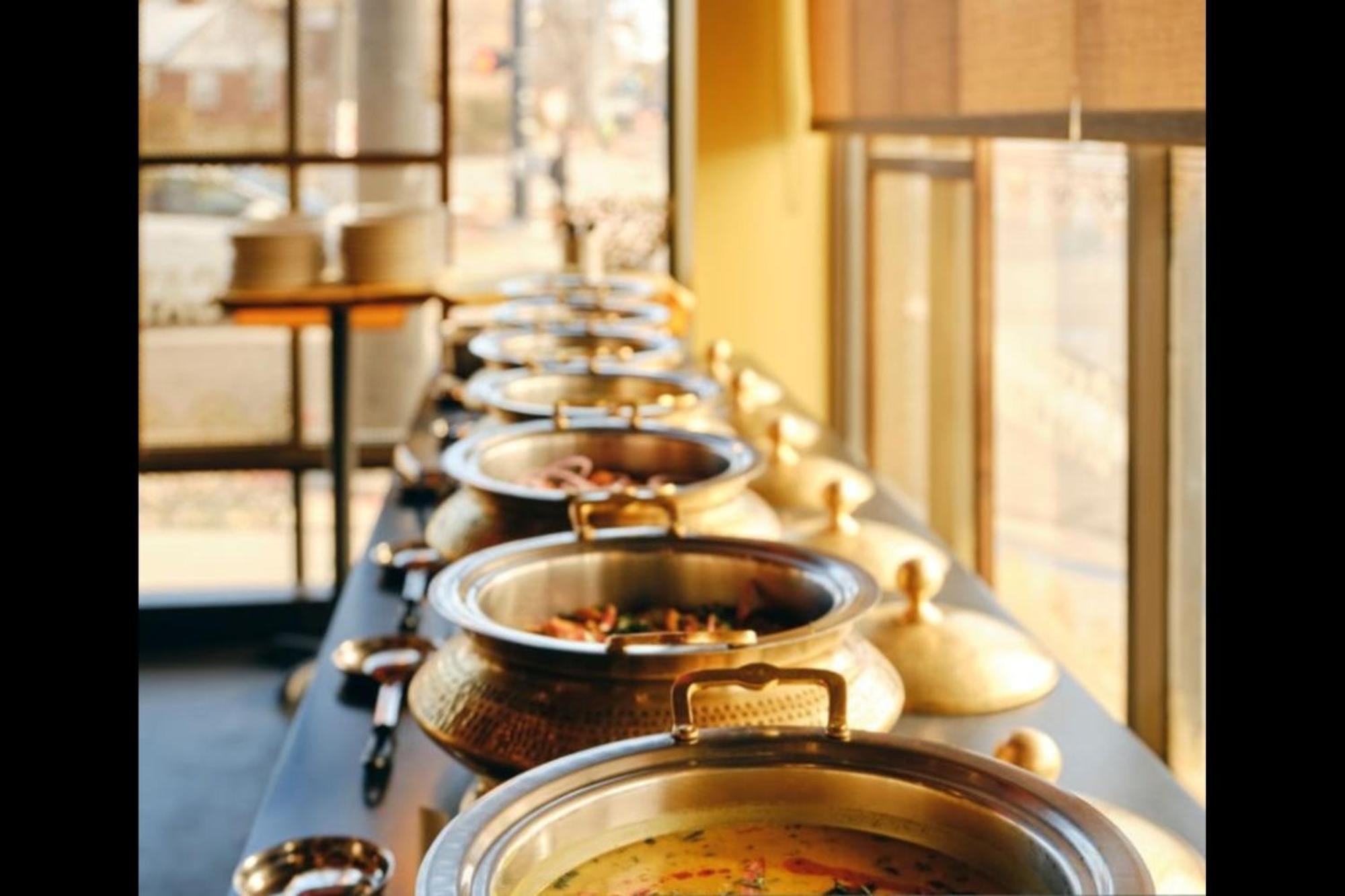 Fabhotel Jpm The Grand Bella - Nr Nehru Place Market New Delhi Buitenkant foto